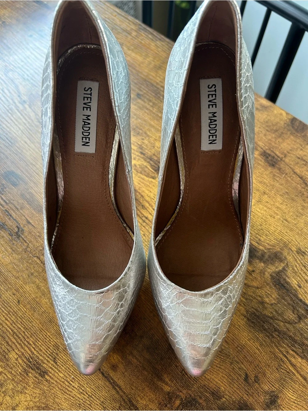 Steve Madden Silver Snakeskin Platform Stiletto Pump
